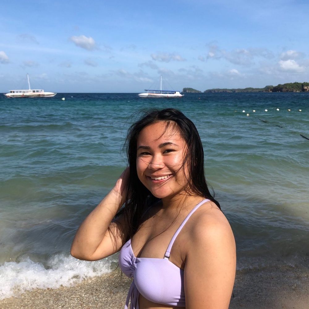 Meet your Posher, Danielle